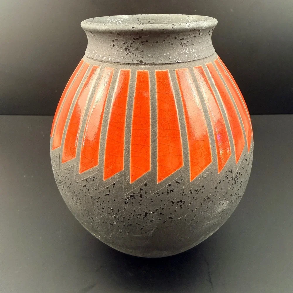 Sergio Naduville Native American Studio Pottery Raku Vase Signed